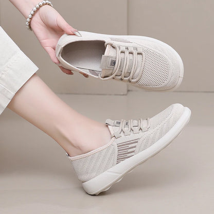 Summer mesh women's sports shoes breathable and lightweight women's cloth shoes soft soled non slip casual shoes
