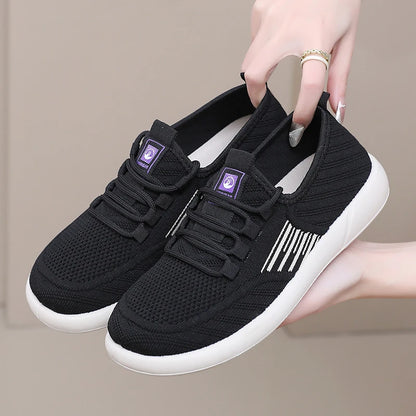 Summer mesh women's sports shoes breathable and lightweight women's cloth shoes soft soled non slip casual shoes